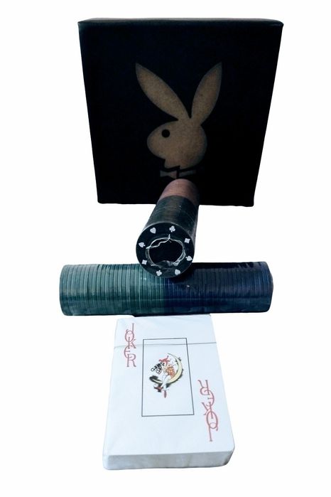 PLAYBOY преносим покер комплект