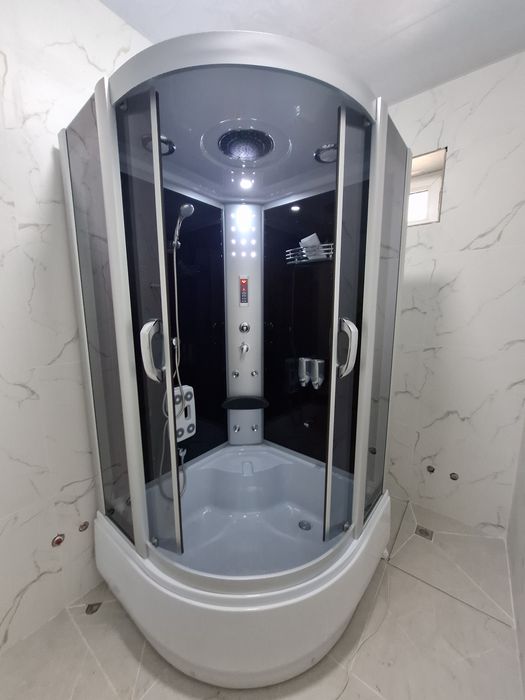 Dushavoy kabina skladdan