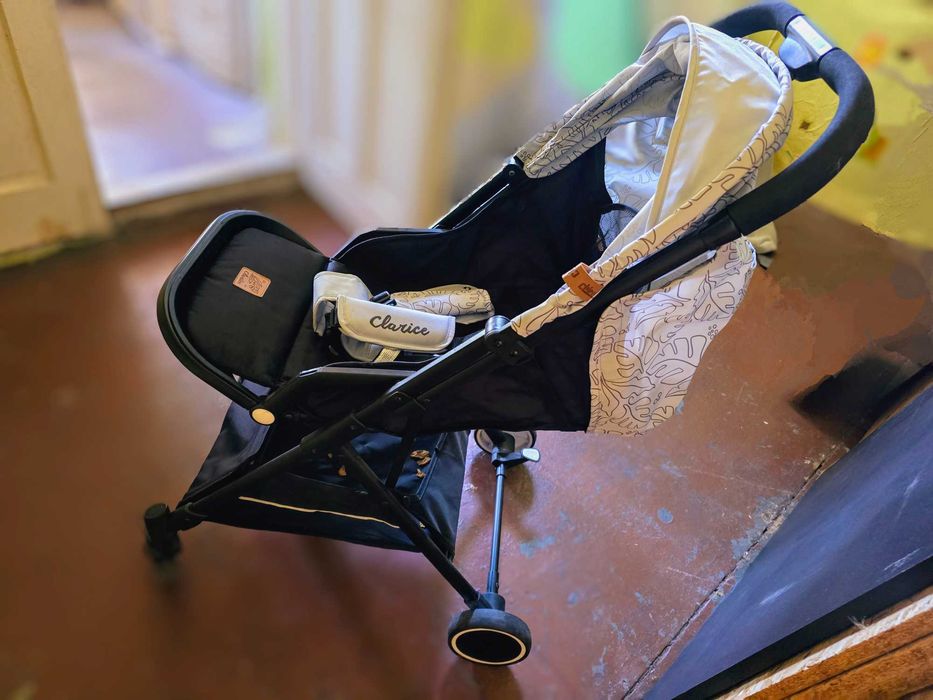 Количка за дете без забележки