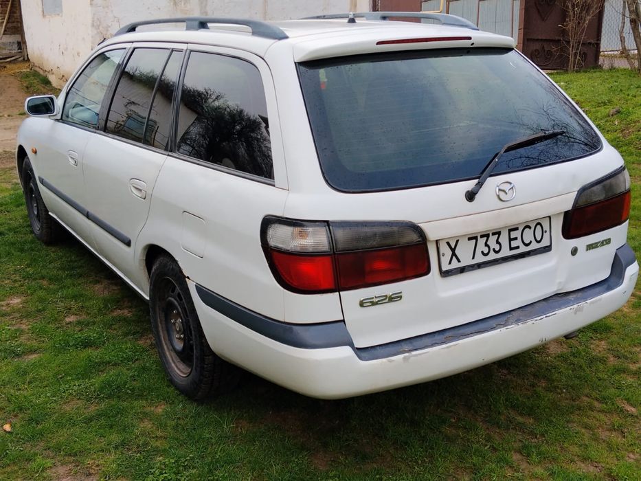 Mazda 626 птичка