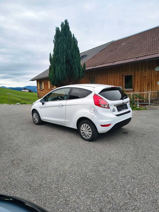 FORD Fiesta 2015 — imagine 4