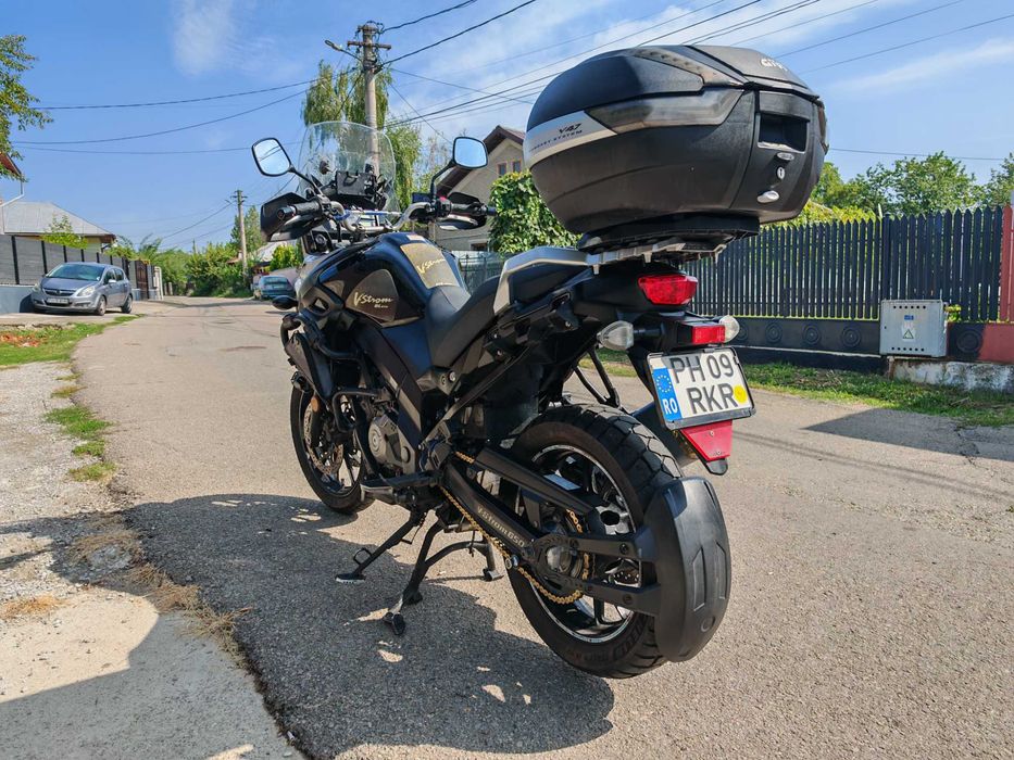 Suzuki V-Strom 650 - Pachet Touring Complet, ABS, TC