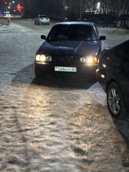 Бмв е34 срочно на ходу 2.5 ванос 94 год