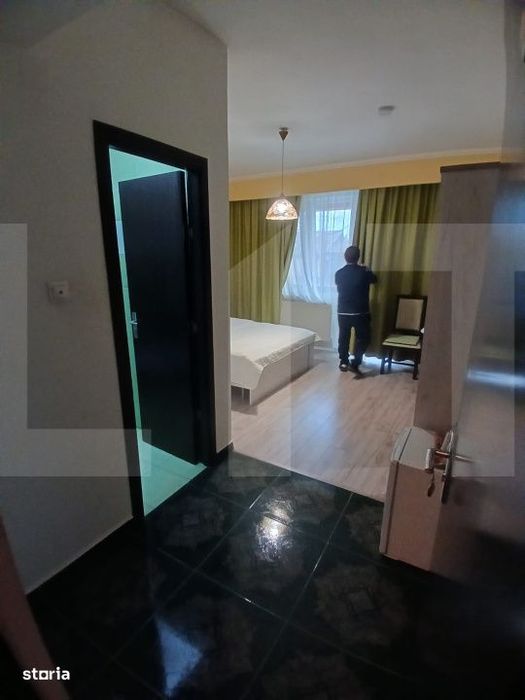 Pensiune 14 camere cu bai proprii si intrari separate, 500 mp, zona Me