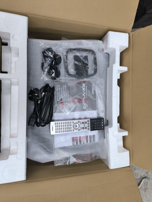 Yamaha rx -v 1073  7.2 channel