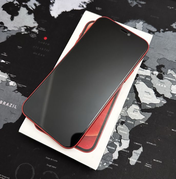 Продам iphone 12