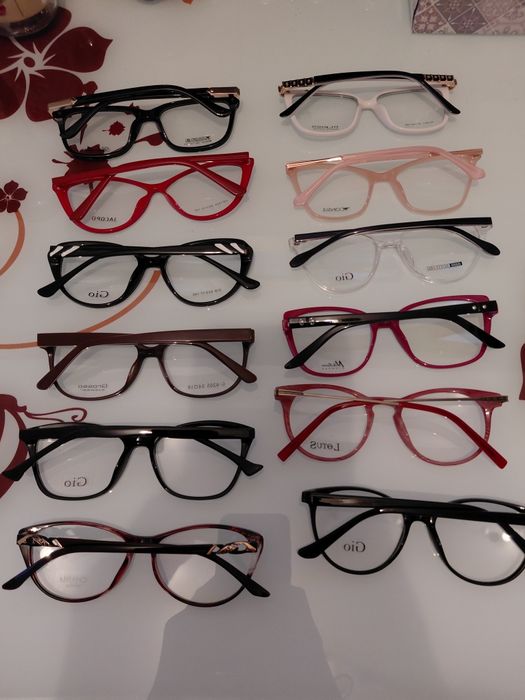 Vind rame ochelari