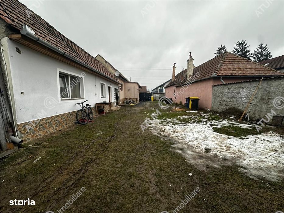 Casa individuala si teren de 863 mp in Cristian zona Primarie