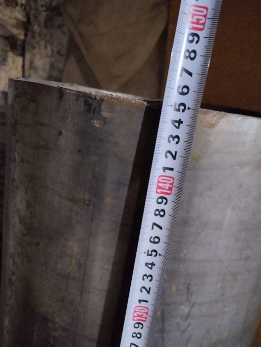 Труба из нержавеющей стали.