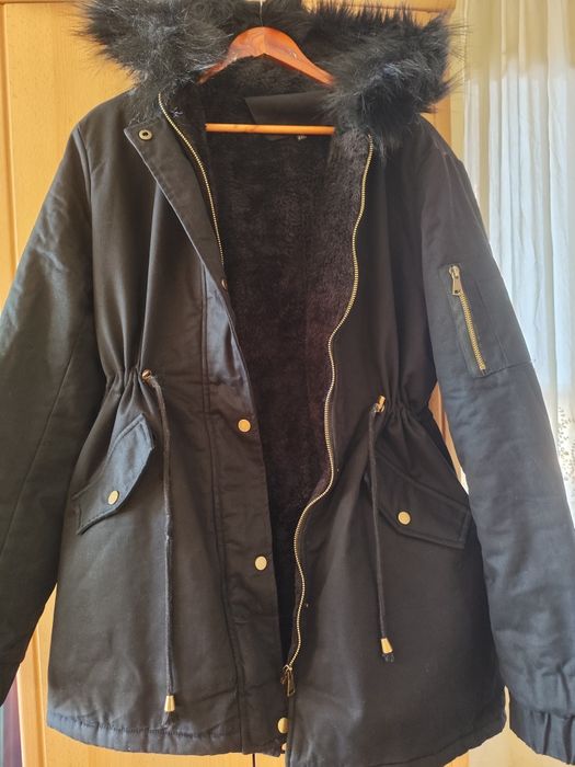 Дамска зимна парка