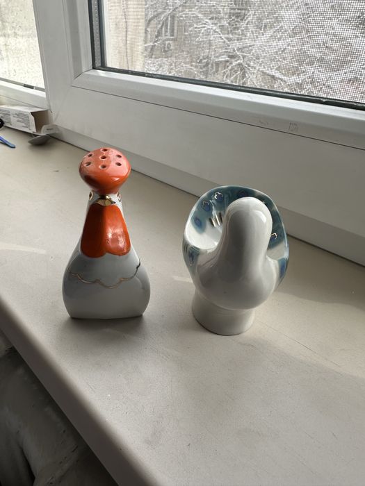 Солонка и перичница продам