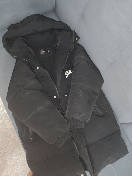 Продам зимнюю куртку