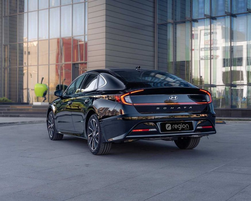 Hyundai Sonata в аренду БЕЗ ВОДИТЕЛЯ