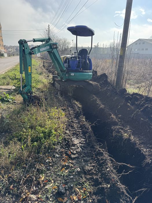 Изкопни дейности с мини багер и самосвал