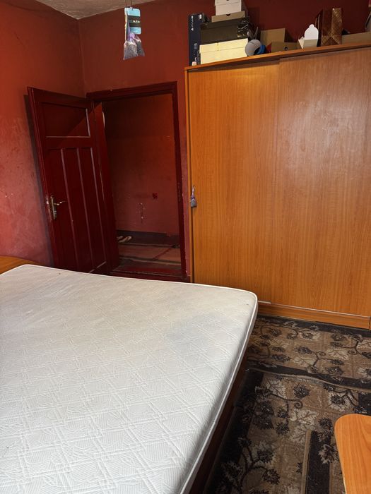 Продавам къща / етаж от къща в гр. Вършец