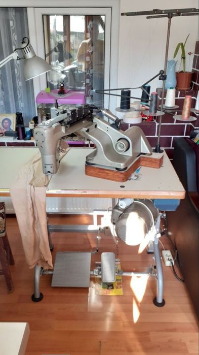 Masini de cusut  full automate ,cu taiere de fir