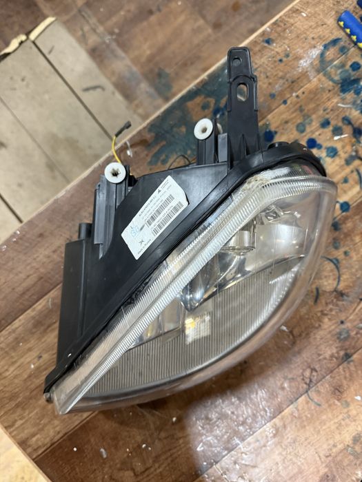 Фара приора 1 левая оригинал бош