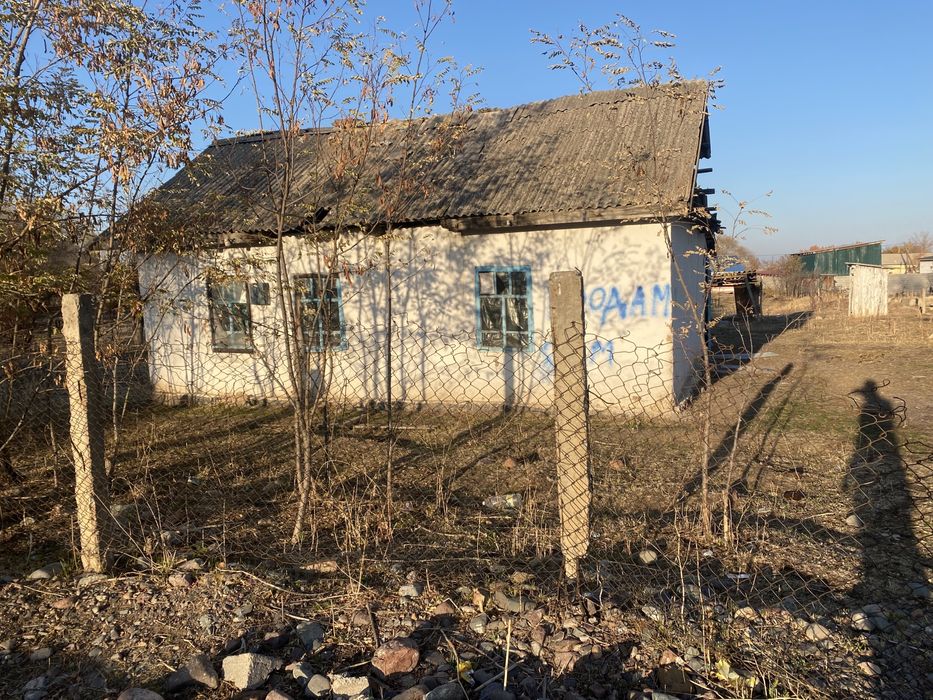 Продам дом с землей село Бурган