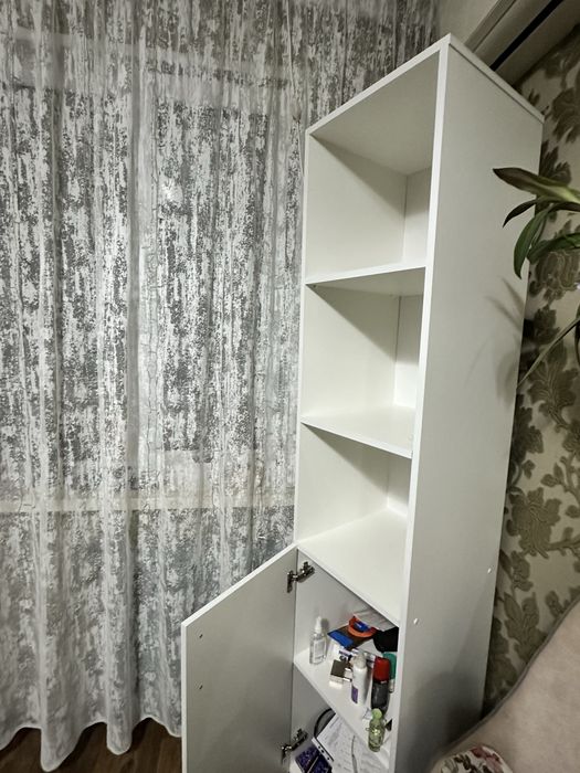 Шкаф пенал продам