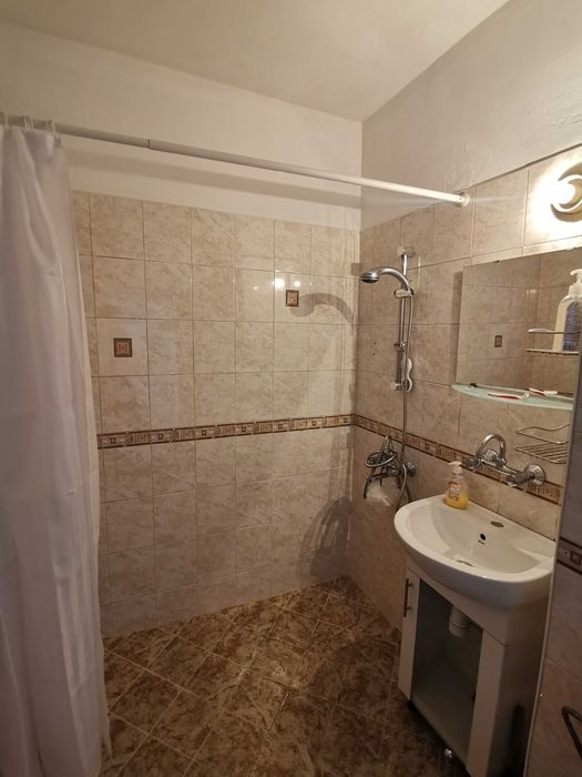 Дава се под наем Двустаен апартамент в София, Дружба 1 - 50 кв.м за 346.8 € - Снимка #3