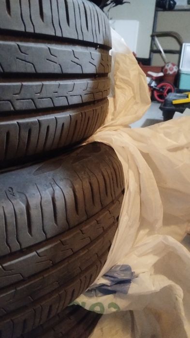 Продавам летни гуми Continental Dot 21г. 15 цола.