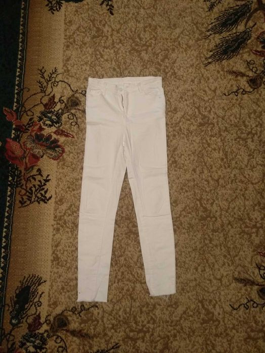 Джинсы размер 28,27