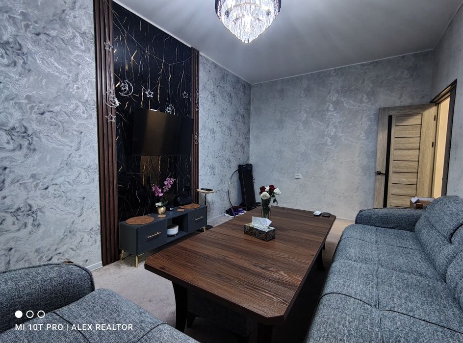 Продажа Евро однушка Дустлик 1 Янгихает 44м² балкон 2х6 разделка