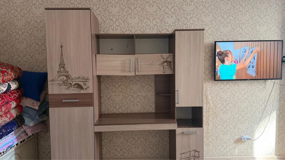 Шкаф в хорошем состояние
