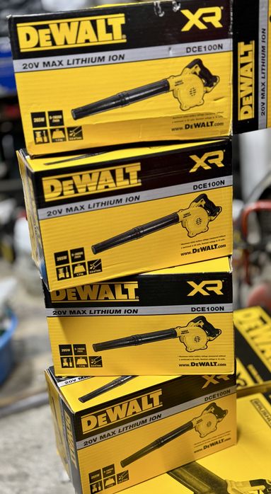 Аккумуляторная воздуходувка ветродувка ветродуйка Dewalt DCE100