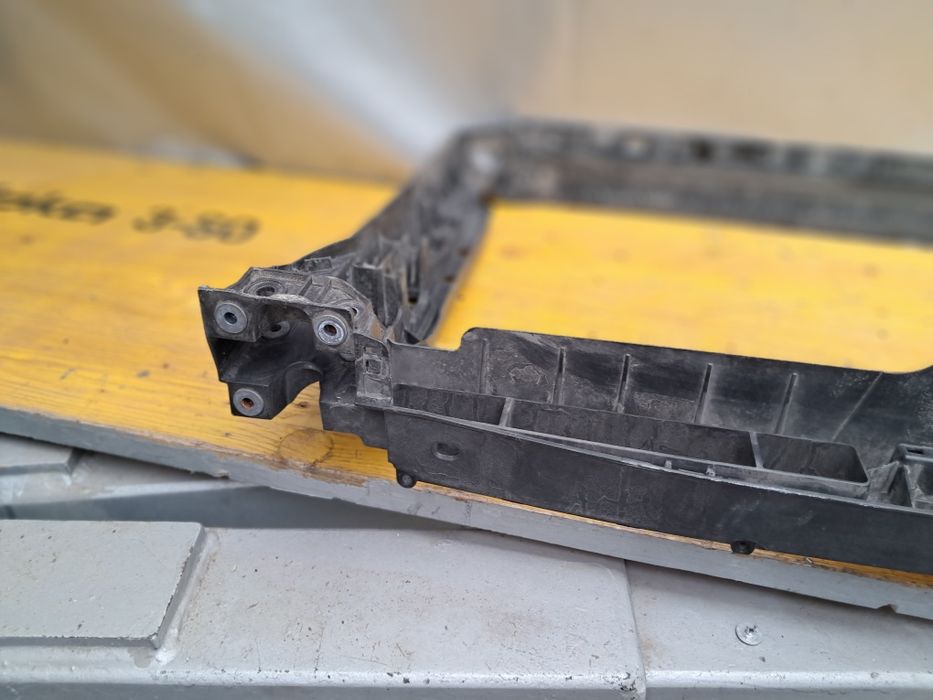 Очиларка основа радиатор Scoda Octavia 4