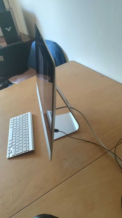 imac 21,5 inch late 2019/retina 4k/i5/radeon pro 560x 4gb/8gb ram ddr4/fusiondrive 1tb