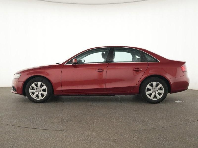 AUDI A4 2011 — imagine 2