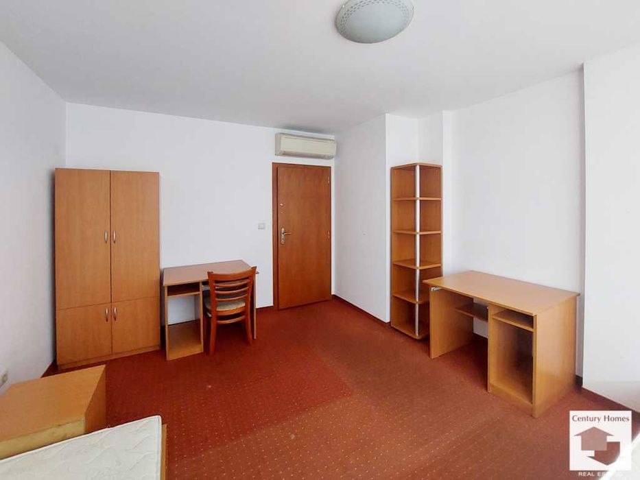 Продава се Четиристаен апартамент в Велико Търново, Център - 130 кв.м за 1600 €/кв.м - Снимка #3