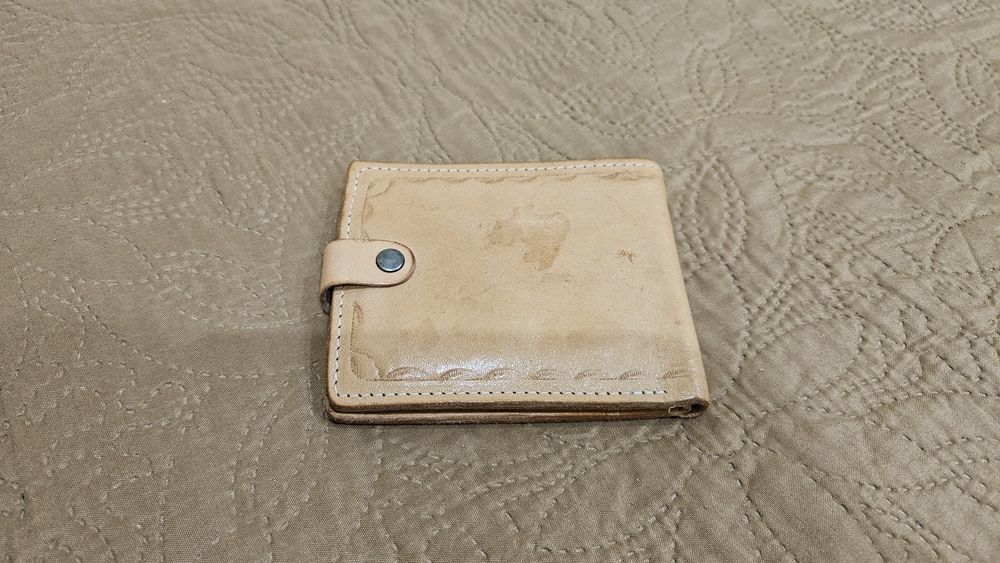 Дамско портмоне - телешка кожа