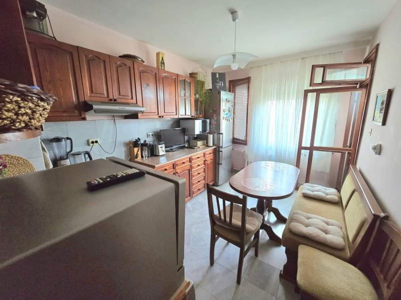 Продава се Тристаен апартамент в София, Младост 2 - 98 кв.м за 2745 €/кв.м - Снимка #6