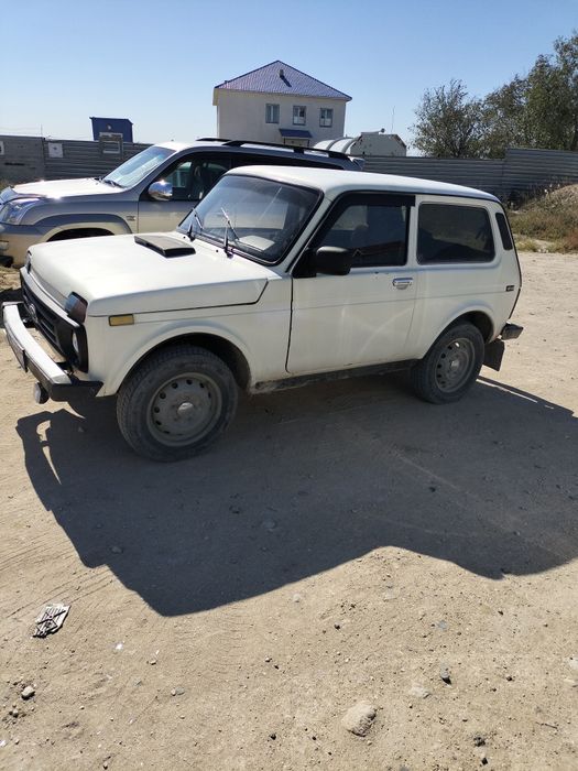 Продам Нива 21214