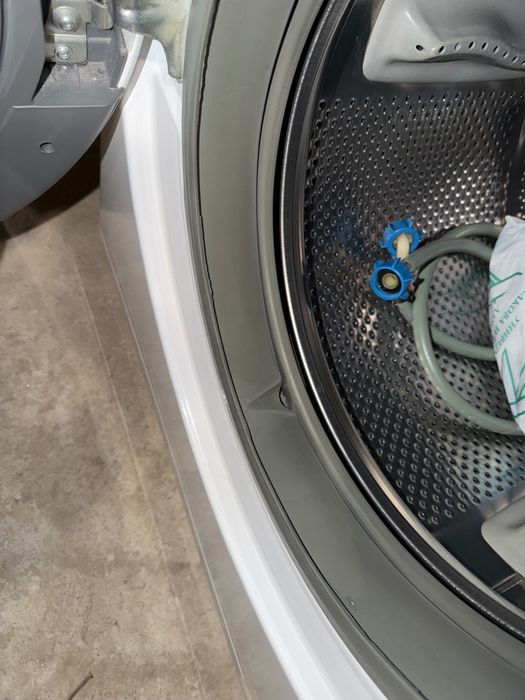 Пералня със сушилня Whirlpool
