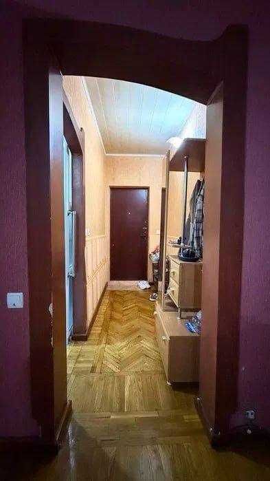 Продам квартиру в центре ул. Саид Барака , ГУВД, 1-комнатная, 2-этаж