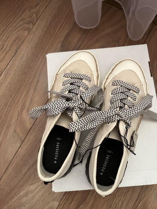 Medicine дамски обувки