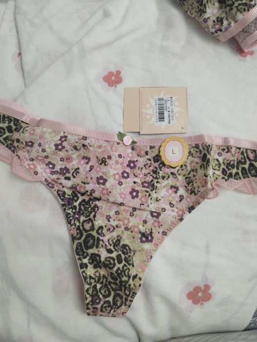 Нижнее бельё,стринги