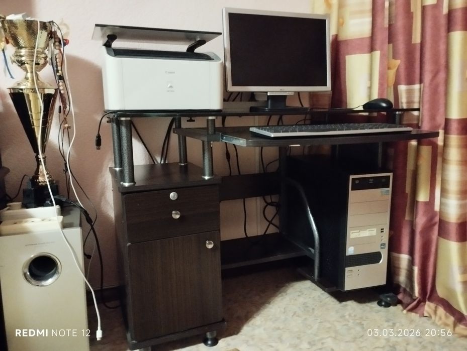 Настольный Компьютер+Компьютерный стол