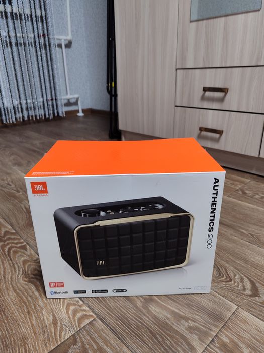 Колонка акустическая JBL