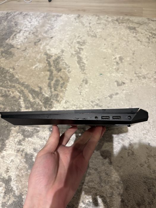 Продам ноутбук hp