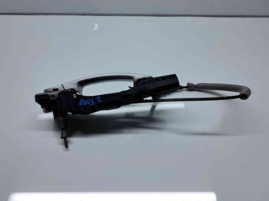 Maner usa dreapta fata Volkswagen Tiguan (5N) [Fabr 2007-2016] LA7W