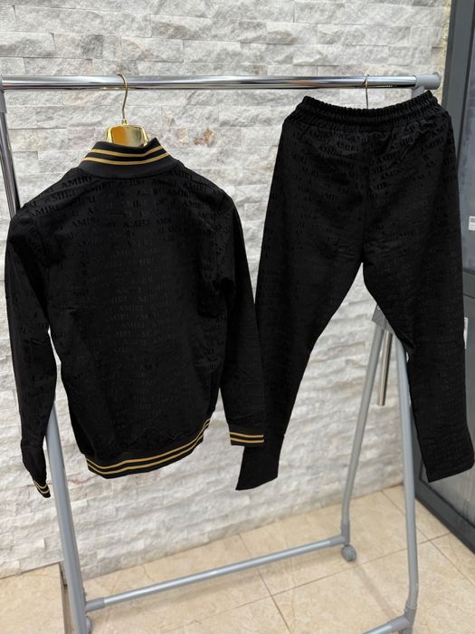 Trening barbati Amiri