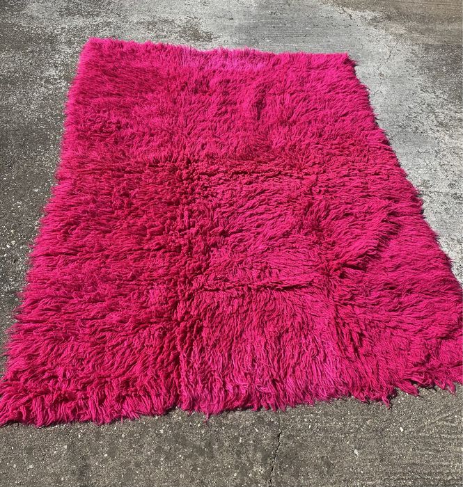 Цветни китеници