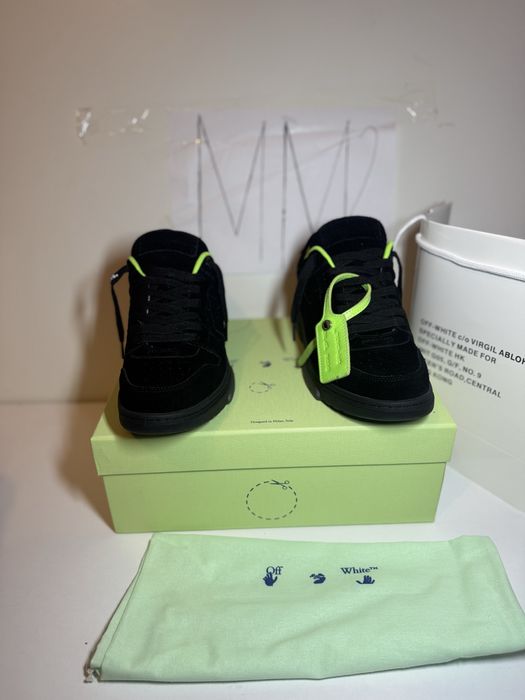 Adidasi/Sneakers Off-White Out of Office 'Black Green