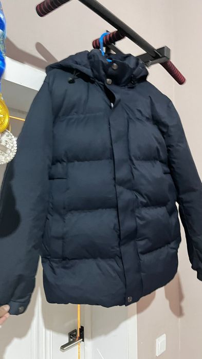 Куртка размер Л новый