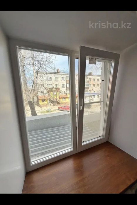 Продам 2 комнатую кайсенова 125