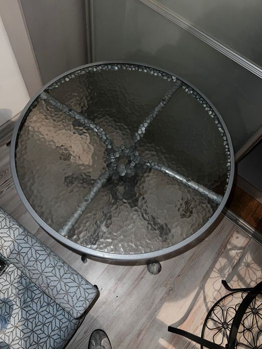 Журнальный столик